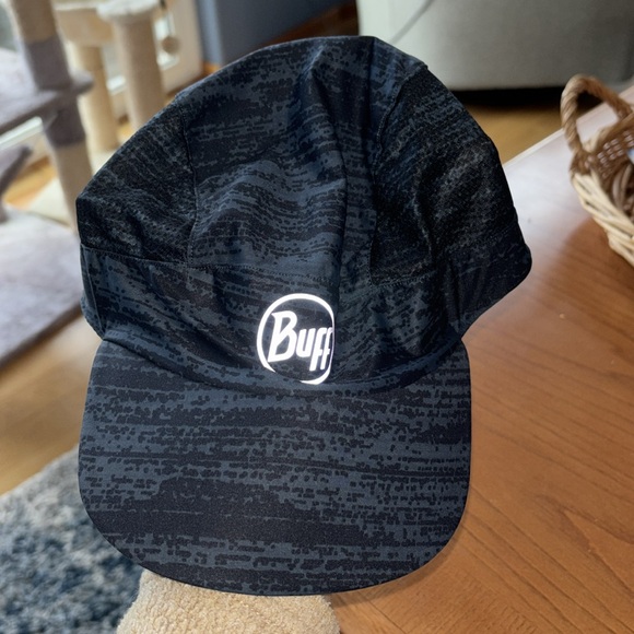 Buff Pack Run Cap - Picture 2 of 5
